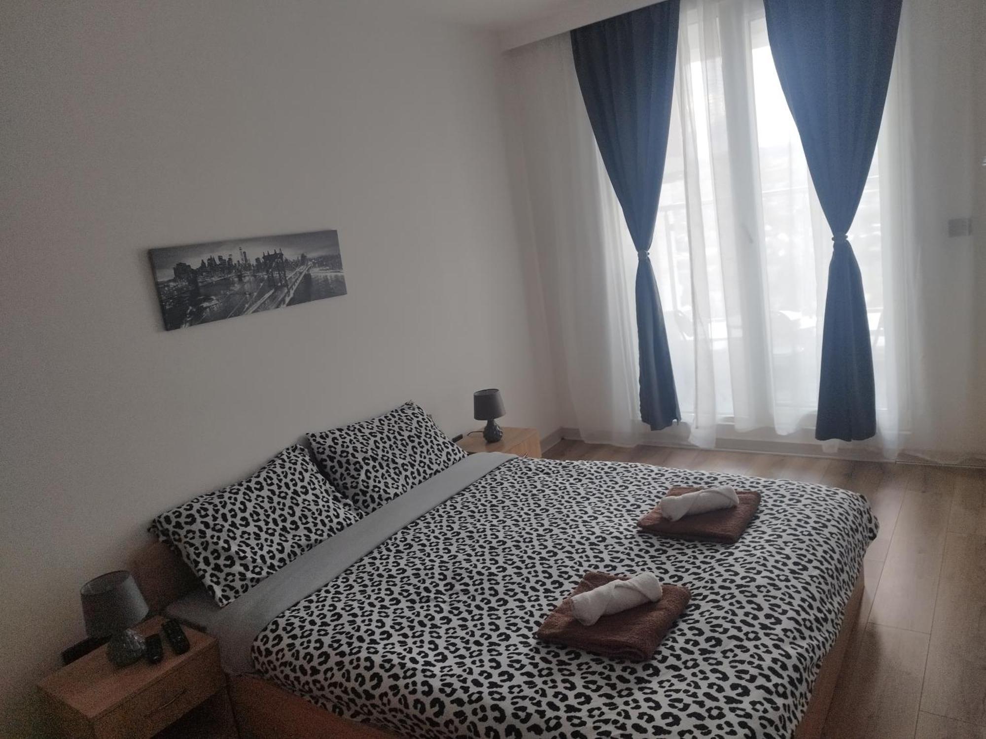 Skopje Sky City 19Th Floor Twin & 12Th Floor & 25Th & 33 Floor Apartments & With Pool & Spa & Gym & Parking Included In Price Exterior foto